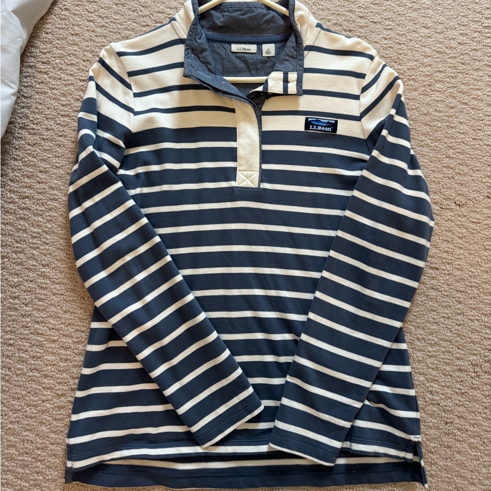 L.L. Bean Blue and Cream Button-Up